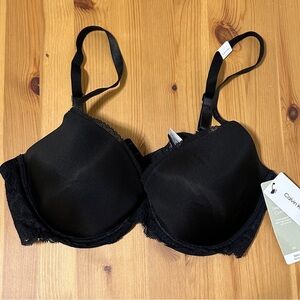 Calvin Klein Lace Trim Demi Underwire Bra Smooth Everyday Fit Size 38C NWT